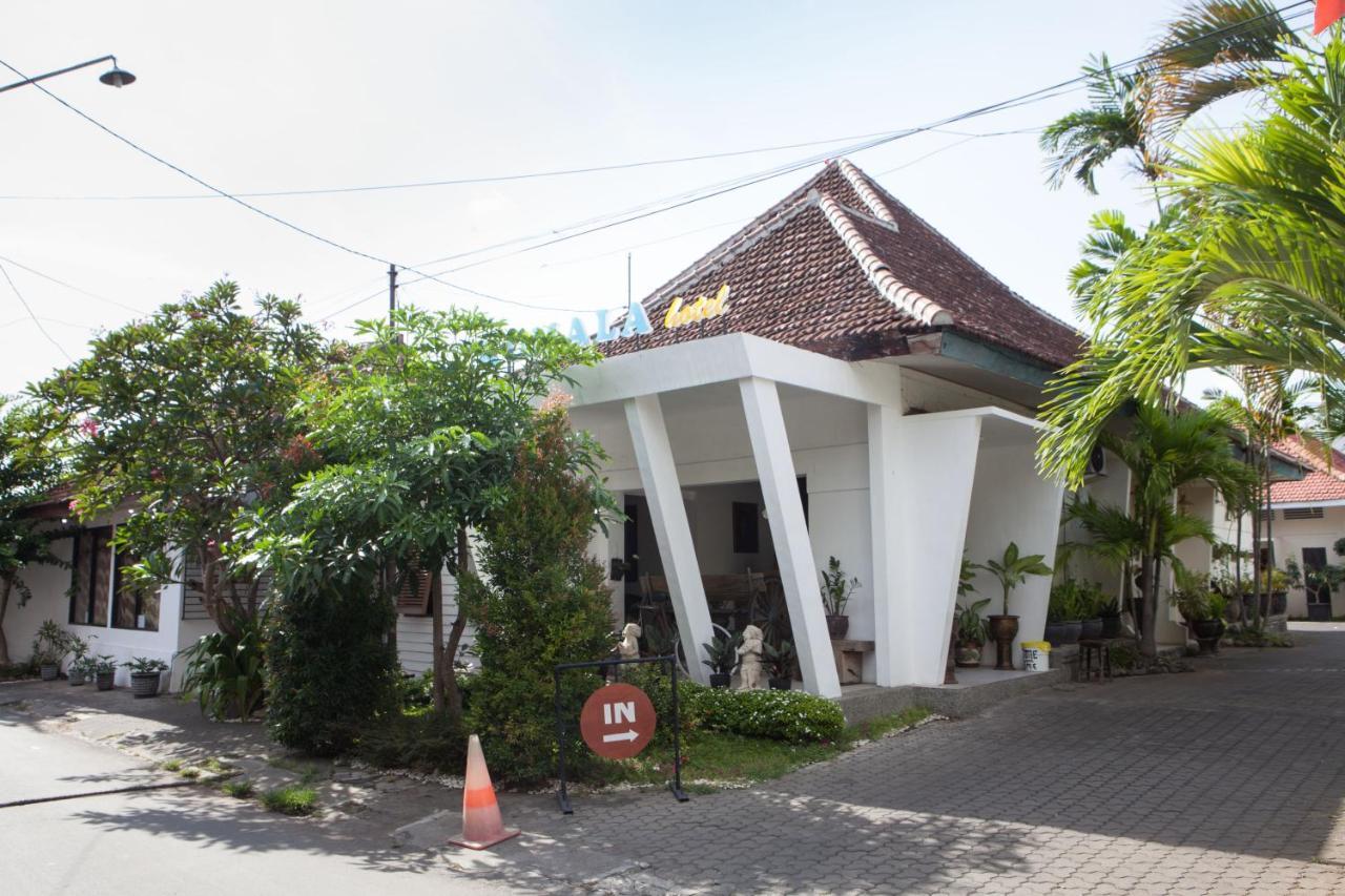 Reddoorz Plus Near Mall Roxy Banyuwangi Banyuwangi  Εξωτερικό φωτογραφία